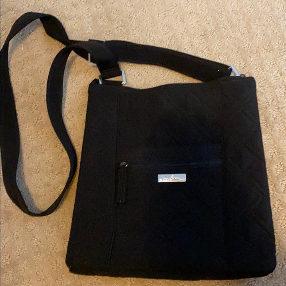 Vera Bradley crossbody in black